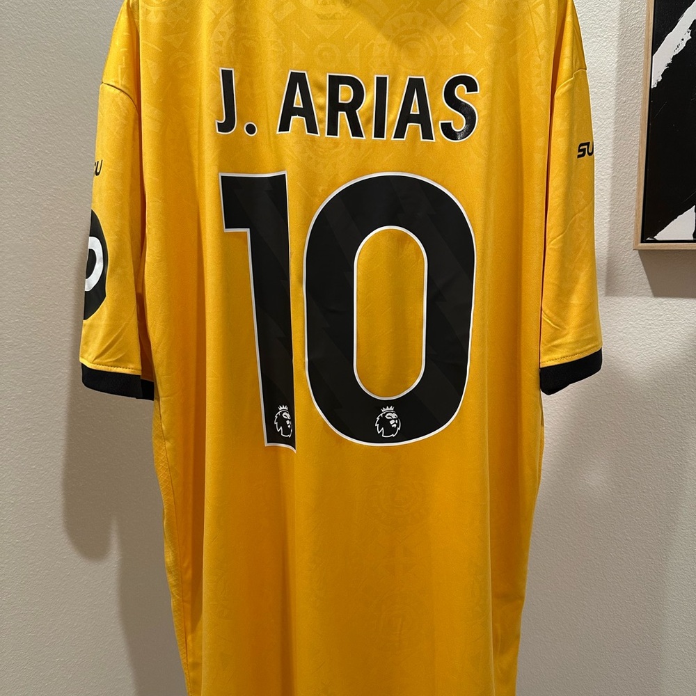 2025-26 Wolverhampton Wanderers Jhon Arias Soccer Jersey